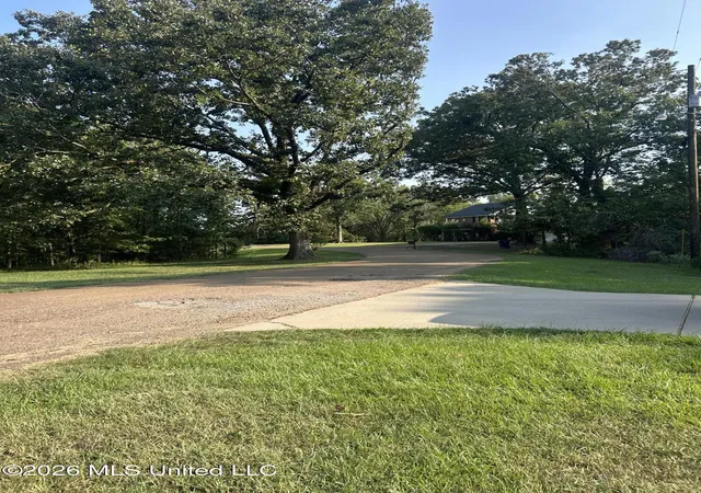 24th image of 195 County Road 370, Greenwood, MS 38930 | MLS# 4158313