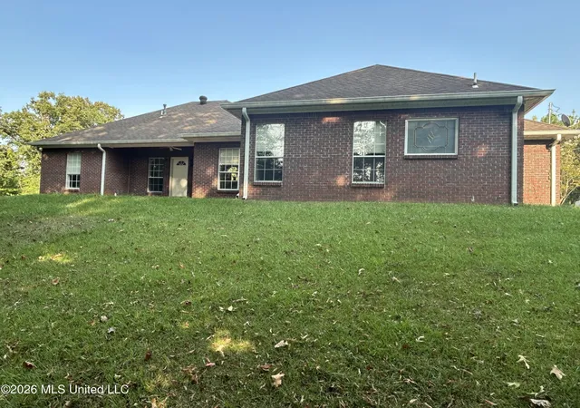 Photo 3 of Single family home for sale at 195 County Rd 370, Greenwood, MS 38930 | MLS# 4158313 | Listing updated on 2026-08-18