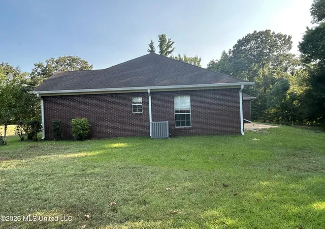 Photo 3 of Single family home for sale at 195 County Rd 370, Greenwood, MS 38930 | MLS# 4158313 | Listing updated on 2026-08-18