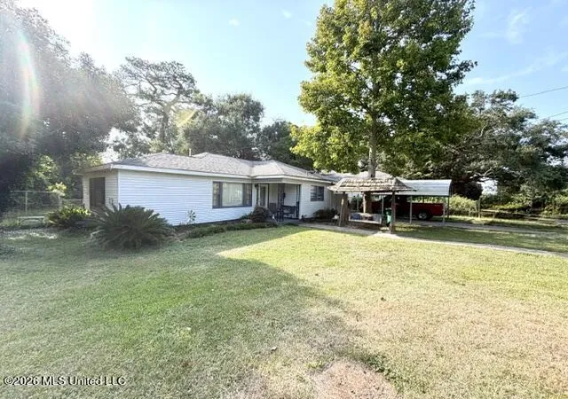 Photo 3 of Single family home for sale at 2524 Kelly Ave, Gulfport, MS 39501 | MLS# 4158030 | Listing updated on 2026-09-09