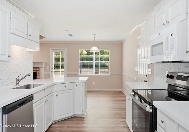 Photo 3 of Sale Pending at 870 Redwood Cvs, Byram, MS 39272 | MLS# 4158029 | Listing updated on 2026-08-11