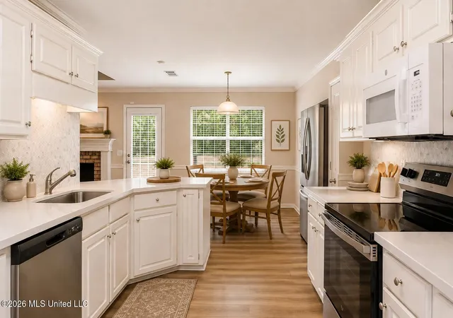 Photo 4 of Sale Pending at 870 Redwood Cvs, Byram, MS 39272 | MLS# 4158029 | Listing updated on 2026-08-11