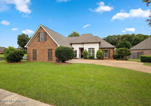 Photo 1 of Single family home for sale at 504 Asbury Ln Dr, Pearl, MS 39208 | MLS# 4158034 | Listing updated on 2026-09-14