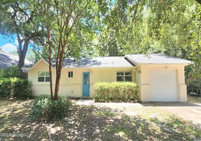 Single family home for sale at 9113 Warbler Ave, Ocean Springs, MS 39564 | MLS# 4158047
