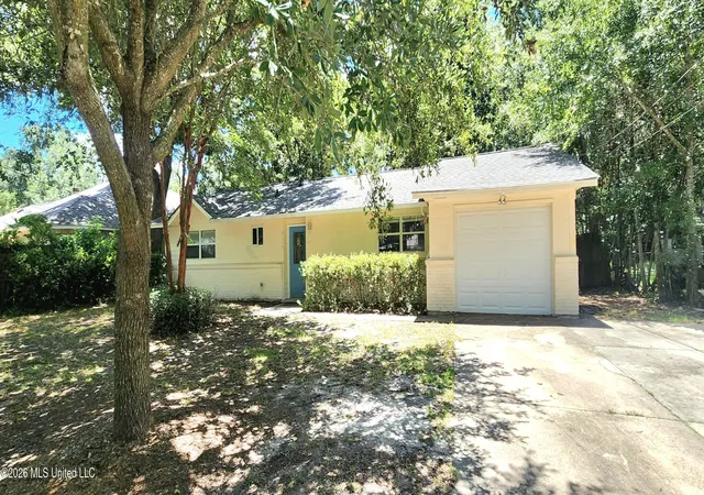 Photo 2 of Single family home for sale at 9113 Warbler Ave, Ocean Springs, MS 39564 | MLS# 4158047 | Listing updated on 2026-09-16