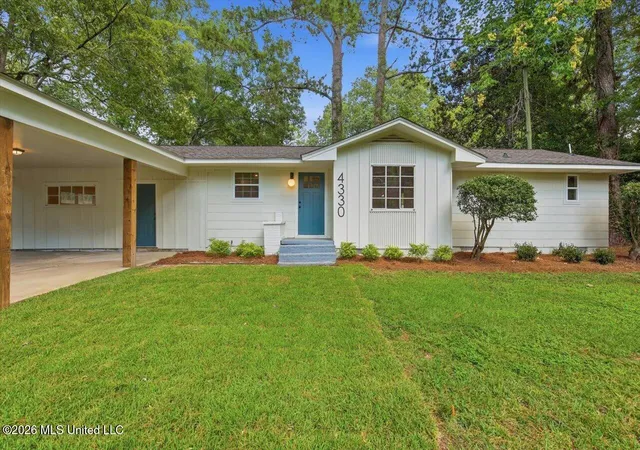 Photo 1 of Single family home for sale at 4330 Manhassett Dr, Jackson, MS 39211 | MLS# 4158054 | Listing updated on 2026-08-09