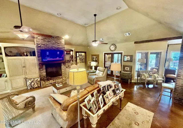 Photo 3 of Single family home for sale at 1081 County Rd 184, Greenwood, MS 38930 | MLS# 4158192 | Listing updated on 2026-08-05