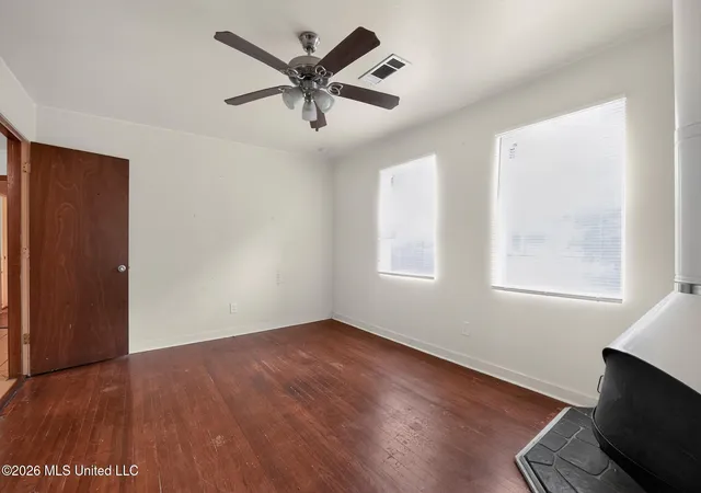 Photo 3 of Single family home for sale at 1601 Maria Dr, Jackson, MS 39204 | MLS# 4158498 | Listing updated on 2026-09-17