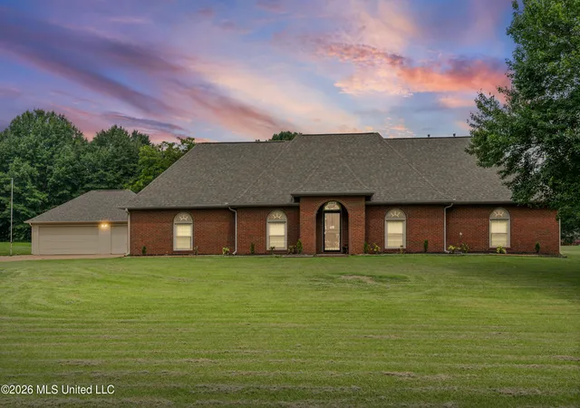 Photo 42 of Single family home for sale at 8805 Dove Hl Dr, Olive Branch, MS 38654 | MLS# 4158203 | Listing updated on 2026-09-06