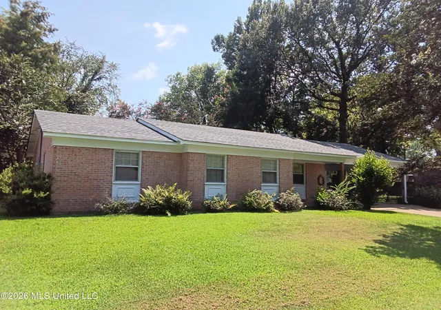 Photo 1 of Sale Pending at 302 Youngblood St, Indianola, MS 38751 | MLS# 4158093 | Listing updated on 2026-09-03