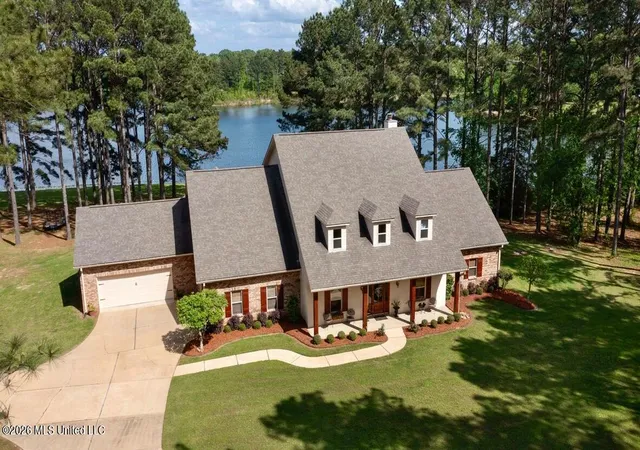 Photo 1 of Single family home for sale at 130 Pine Lake Cvs, Flora, MS 39071 | MLS# 4158096 | Listing updated on 2026-09-07