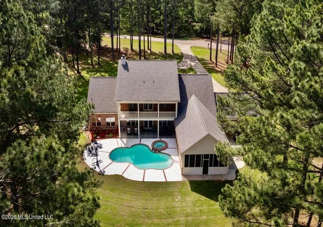 Photo 2 of Single family home for sale at 130 Pine Lake Cvs, Flora, MS 39071 | MLS# 4158096 | Listing updated on 2026-09-07
