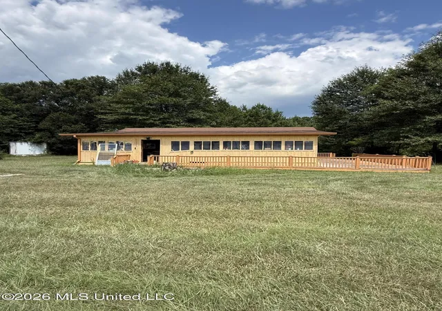 1st image of 254a Jodie Baxter Rd, Lucedale, MS 39452 | MLS# 4158130