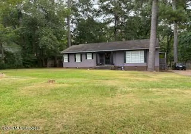 Photo 1 of Single family home for sale at 4322 Manhattan Rd, Jackson, MS 39206 | MLS# 4158686 | Listing updated on 2026-08-19