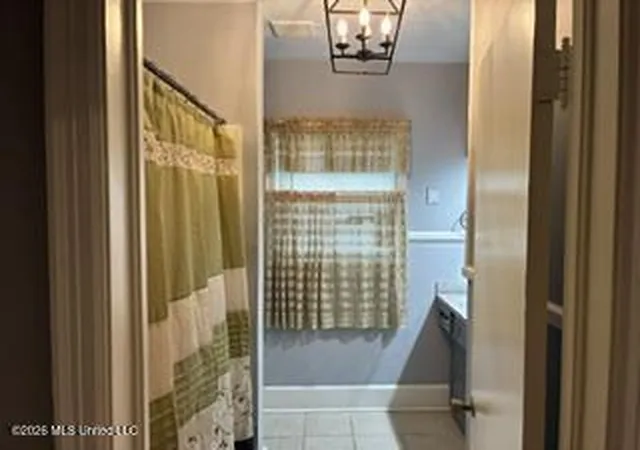 Photo 3 of Single family home for sale at 4322 Manhattan Rd, Jackson, MS 39206 | MLS# 4158686 | Listing updated on 2026-08-19