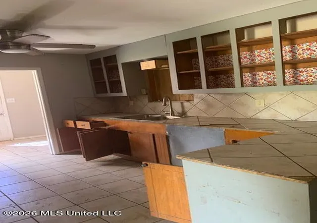 Photo 4 of Single family home for sale at 223 Barefoot Springs Rd, Pelahatchie, MS 39145 | MLS# 4158137 | Listing updated on 2026-08-05