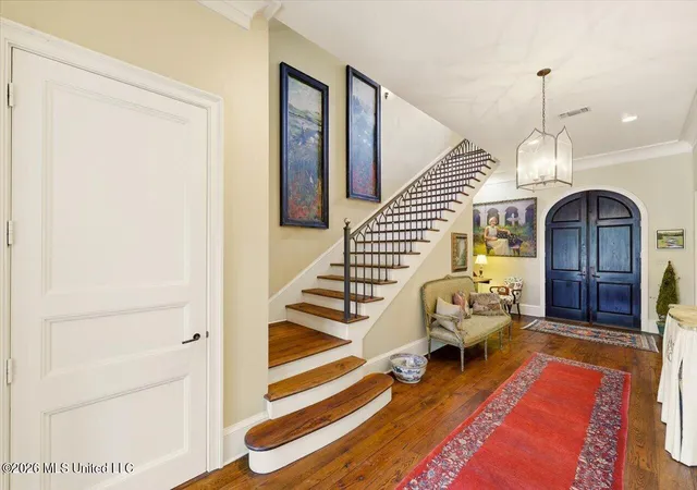 Photo 3 of Single family home for sale at 146 Ridge Dr, Jackson, MS 39216 | MLS# 4160064 | Listing updated on 2026-08-21