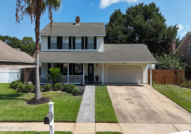 Photo 2 of Sale Pending at 2331 Park Pl Dr, Gulfport, MS 39507 | MLS# 4158254 | Listing updated on 2026-08-17