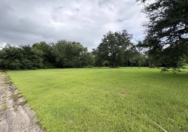 Photo 1 of Land for sale at 504 Cedar Ave, Pass Christian, MS 39571 | MLS# 4158156 | Listing updated on 2026-08-05