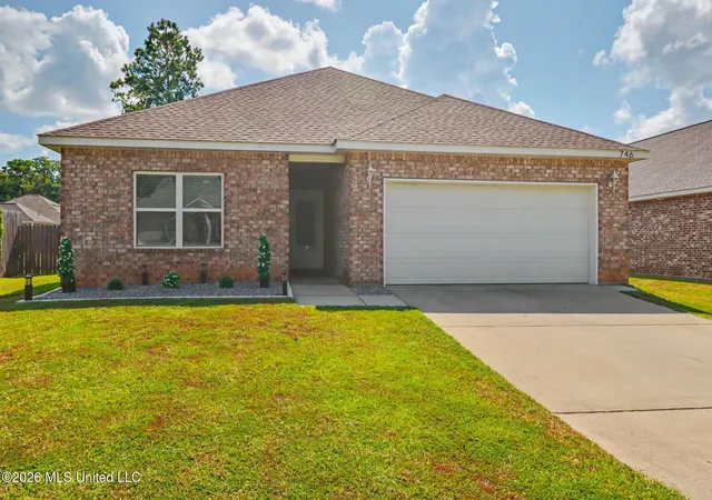 Photo 2 of Sale Pending at 746 Waters View Dr, Biloxi, MS 39532 | MLS# 4158579 | Listing updated on 2026-09-11