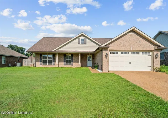 Photo 1 of Single family home for sale at 7744 Woodridge Dr, Southaven, MS 38672 | MLS# 4158164 | Listing updated on 2026-09-09