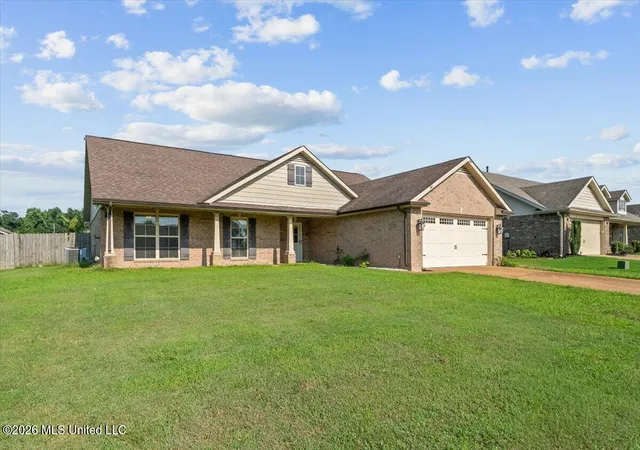 Photo 2 of Single family home for sale at 7744 Woodridge Dr, Southaven, MS 38672 | MLS# 4158164 | Listing updated on 2026-09-09
