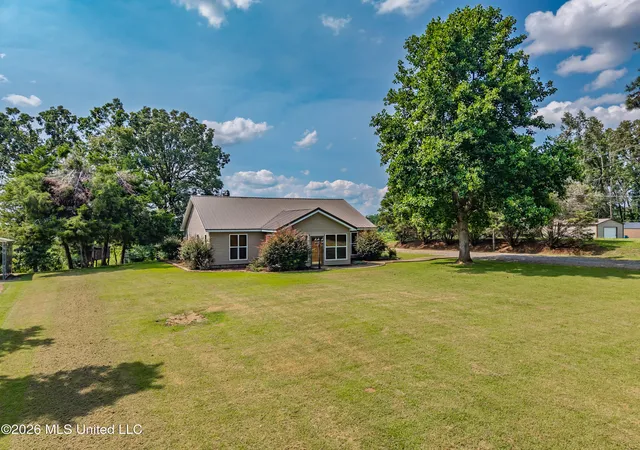 Photo 1 of Single family home for sale at 556 Chickasaw Rd, Pope, MS 38658 | MLS# 4158204 | Listing updated on 2026-08-05
