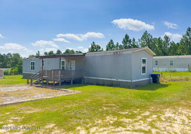 2nd image of 4 Willow Dr, Mc Henry, MS 39561 | MLS# 4158221