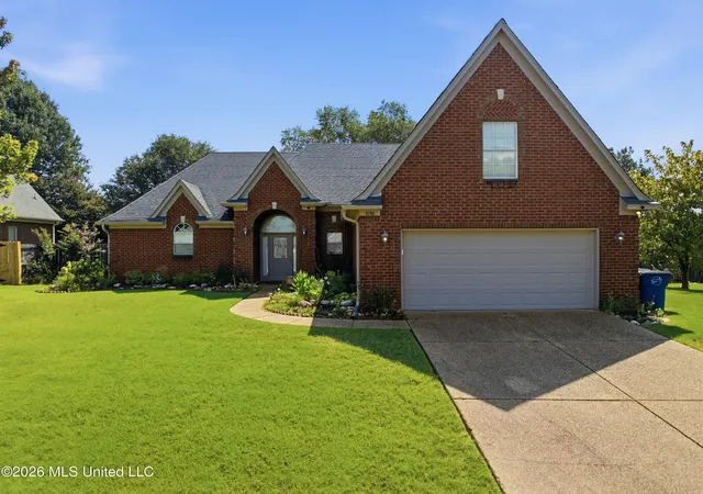 Photo 1 of Single family home for sale at 4196 Amherst Dr, Olive Branch, MS 38654 | MLS# 4158362 | Listing updated on 2026-09-26