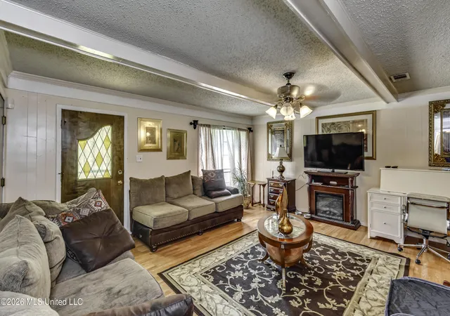 Photo 3 of Single family home for sale at 4737 Sherbrook Dr, Jackson, MS 39212 | MLS# 4158205 | Listing updated on 2026-08-06