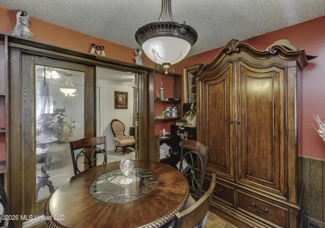 Photo 3 of Single family home for sale at 4737 Sherbrook Dr, Jackson, MS 39212 | MLS# 4158205 | Listing updated on 2026-08-06
