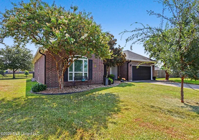 Photo 2 of Sale Pending at 13430 Watersedge Way, Gulfport, MS 39503 | MLS# 4158335 | Listing updated on 2026-09-03