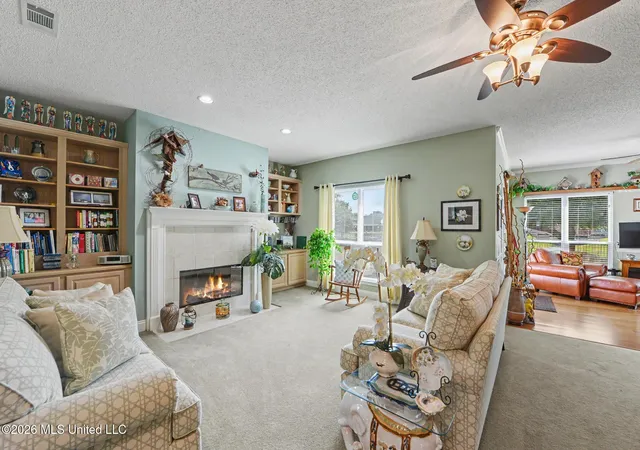 Photo 4 of Sale Pending at 13430 Watersedge Way, Gulfport, MS 39503 | MLS# 4158335 | Listing updated on 2026-09-03