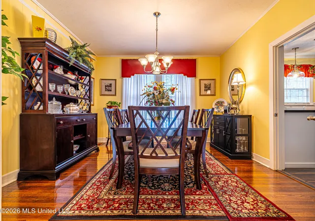 Photo 4 of Single family home for sale at 1 Oak Ct, Natchez, MS 39120 | MLS# 4158379 | Listing updated on 2026-09-16
