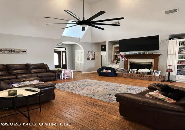 Photo 4 of Single family home for sale at 253 Windmere Dr, Grenada, MS 38901 | MLS# 4158308 | Listing updated on 2026-08-21