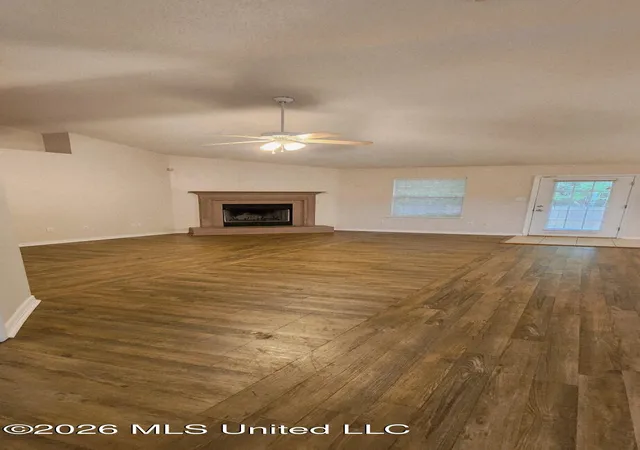Photo 2 of Sale Pending at 14016 Maddie Cir, D'iberville, MS 39540 | MLS# 4160275 | Listing updated on 2026-08-29