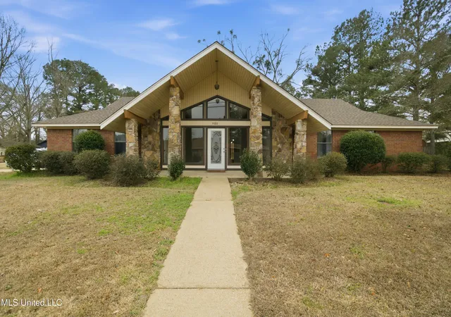 Photo 1 of Single family home for sale at 1120 Se 4th Street, Magee, MS 39111 | MLS# 4158281 | Listing updated on 2026-09-13