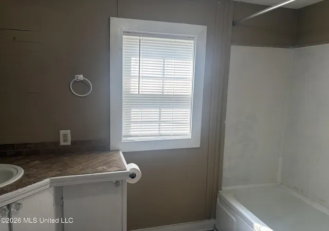 Photo 7 of Manufactured home for sale at 316 Lake Harbor Rd, Brandon, MS 39047 | MLS# 4158560 | Listing updated on 2026-09-14