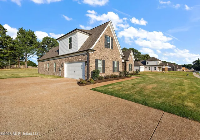 Photo 3 of Single family home for sale at 5542 Shiloh Ln, Southaven, MS 38672 | MLS# 4159292 | Listing updated on 2026-08-22