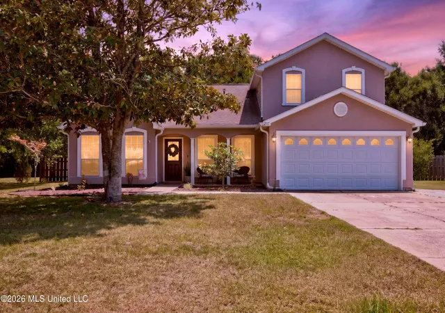 Photo 2 of Single family home for sale at 2117 Shelby Ln, Ocean Springs, MS 39564 | MLS# 4158577 | Listing updated on 2026-08-10