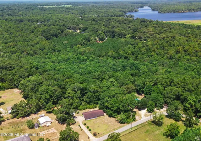 Photo 3 of Sale Pending at 1278 Mcgregor Dr, Wiggins, MS 39577 | MLS# 4158443 | Listing updated on 2026-08-24