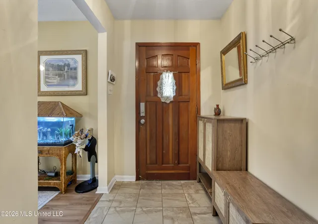 Photo 4 of Single family home for sale at 15281 Parkwood Dr, Gulfport, MS 39503 | MLS# 4158338 | Listing updated on 2026-10-21