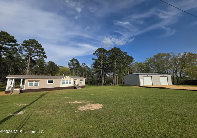 Photo 1 of Manufactured home for sale at 3185 Ne Mound Rd, Wesson, MS 39191 | MLS# 4158432 | Listing updated on 2026-08-07