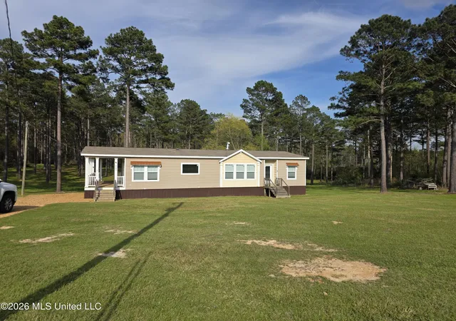 Photo 2 of Manufactured home for sale at 3185 Ne Mound Rd, Wesson, MS 39191 | MLS# 4158432 | Listing updated on 2026-08-07