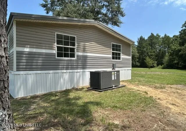 Photo 3 of Single family home for sale at 19320 Eldridge Dr, Saucier, MS 39574 | MLS# 4158347 | Listing updated on 2026-08-25