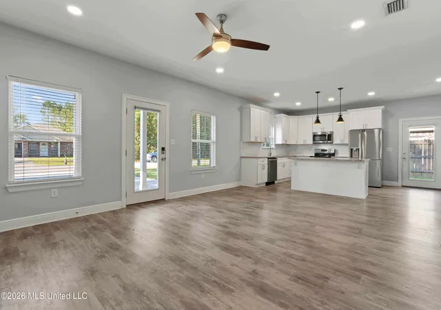 Photo 4 of Sale Pending at 3220 Tuna Rd, Gautier, MS 39553 | MLS# 4158468 | Listing updated on 2026-09-05