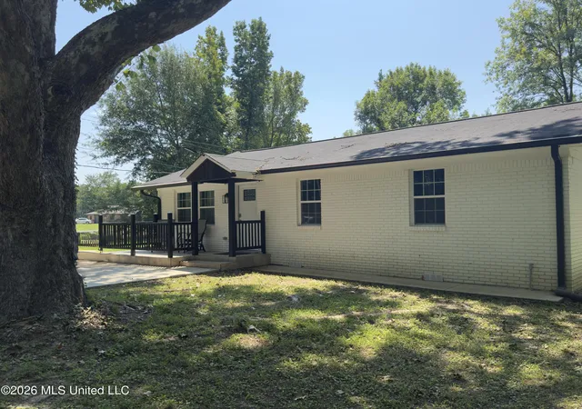 Photo 2 of Single family home for sale at 14679 Burton Rd, Olive Branch, MS 38654 | MLS# 4158387 | Listing updated on 2026-09-19