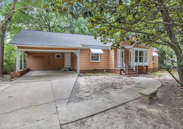 Photo 2 of Single family home for sale at 314 Colonial Cir, Jackson, MS 39211 | MLS# 4158408 | Listing updated on 2026-09-08