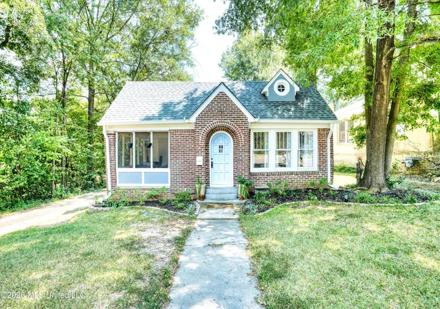 Single family home for sale at 431 Decelle St, Jackson, MS 39216 | MLS# 4158412
