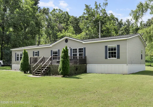 Photo 3 of Manufactured home for sale at 1116 County Rd 2, Hickory Flat, MS 38633 | MLS# 4158403 | Listing updated on 2026-09-19